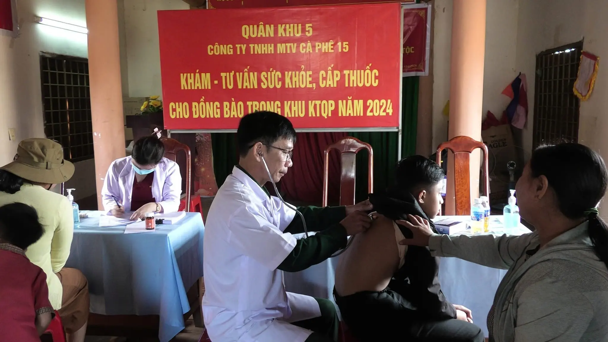 kham_chua_benh