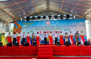 TRẢI NGHIỆM HỆ SINH THÁI GIAN HÀNG SỐ TẠI HỘI CHỢ OCOP ĐẮK LẮK